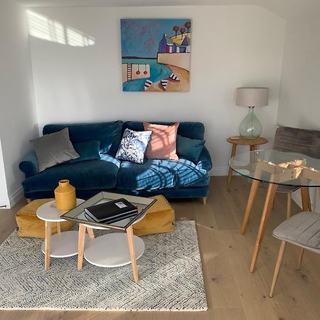 Beach Cottage Хелстън Екстериор снимка